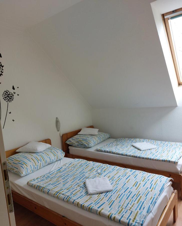Apartmancentrum Дьюла Экстерьер фото